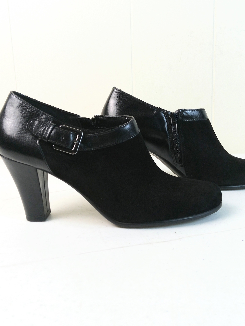 Black Suede and Leather Heeled Ankle Boots Women Size 6.5